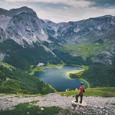 Apartman Sutjeska Tjentiste Esterno foto