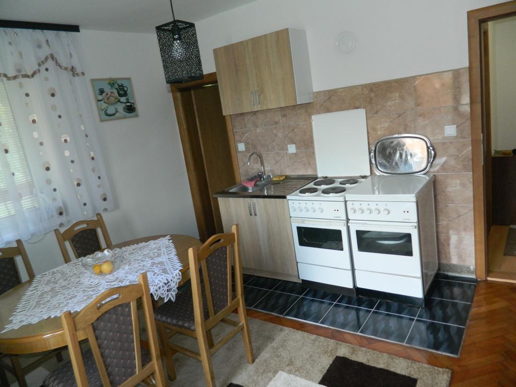 Apartman Sutjeska Tjentiste Esterno foto