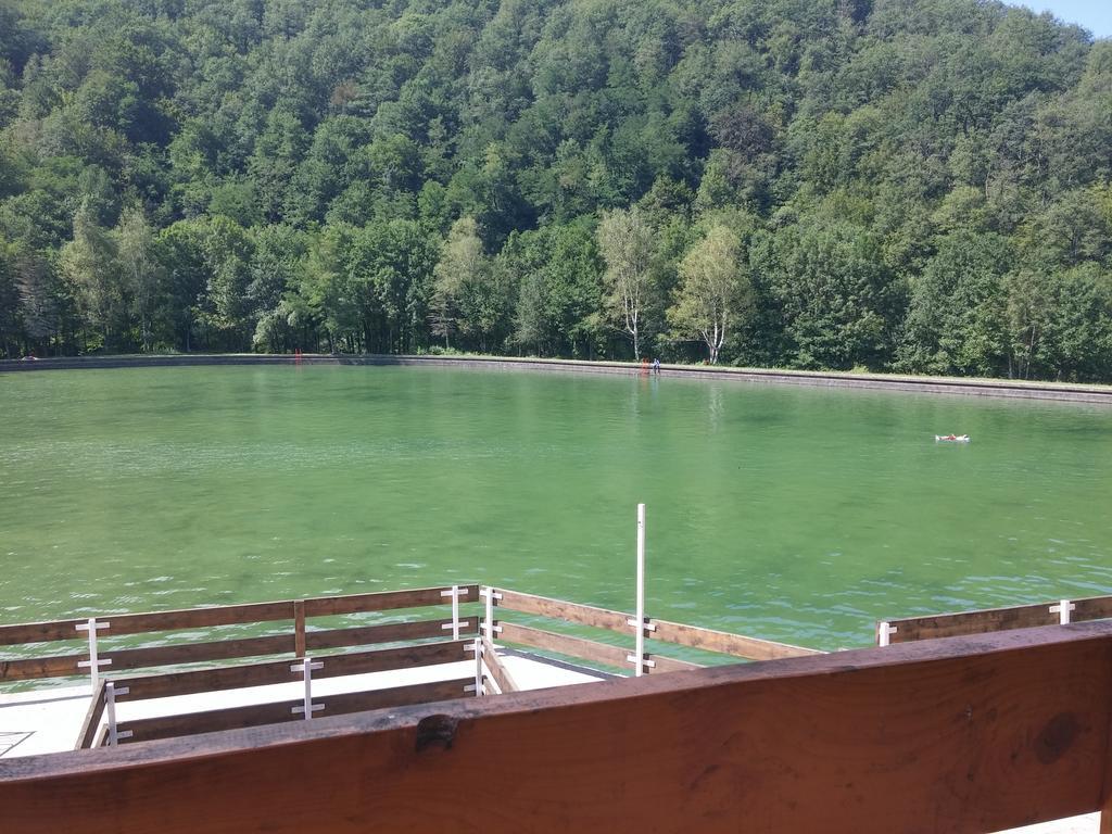 Apartman Sutjeska Tjentiste Esterno foto