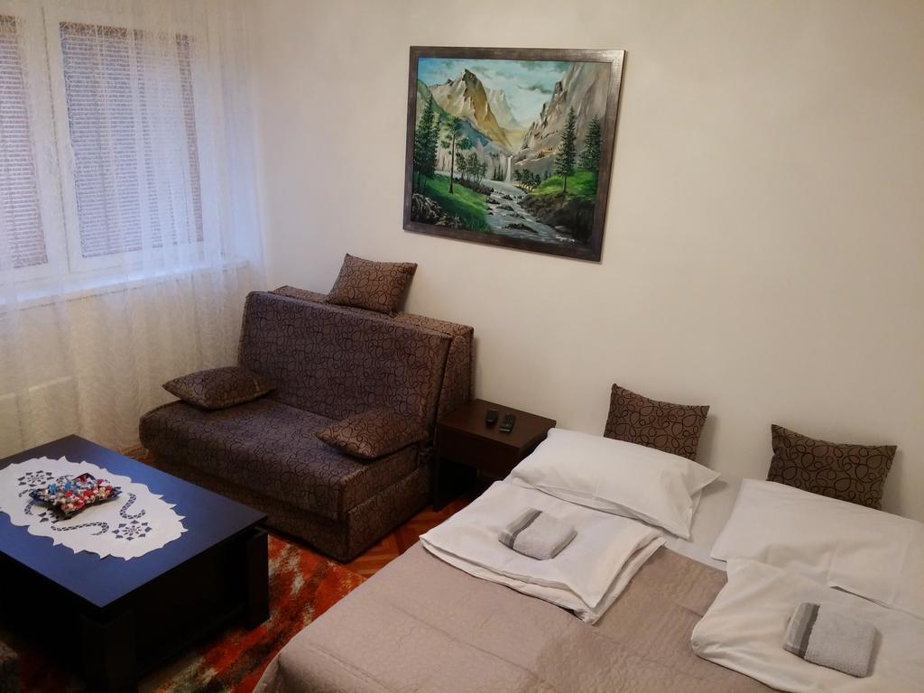 Apartman Sutjeska Tjentiste Esterno foto